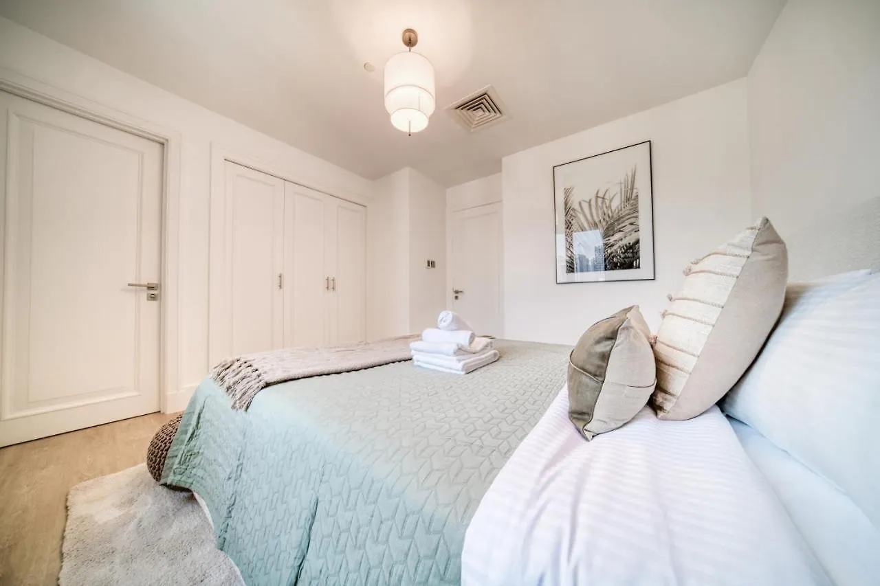 Yansoon 2, Old Town, Downtown Dubai - Mint Stay United Arab Emirates