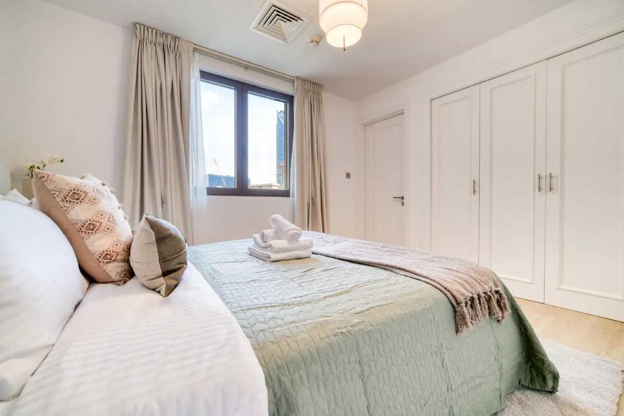 Yansoon 2, Old Town, Downtown Dubai - Mint Stay Apartment
