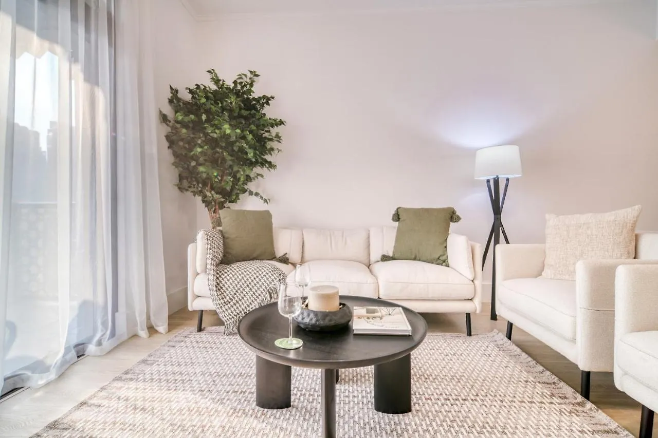 Yansoon 2, Old Town, Downtown Dubai - Mint Stay